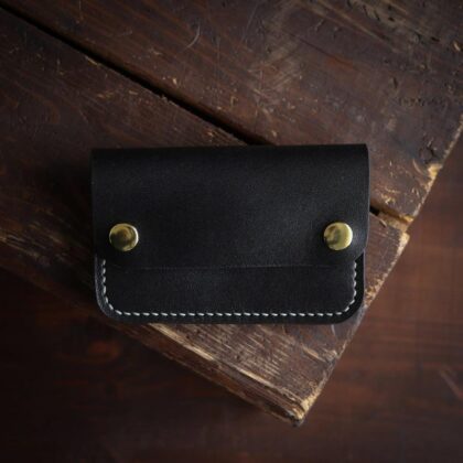 Leather trucker wallet short black