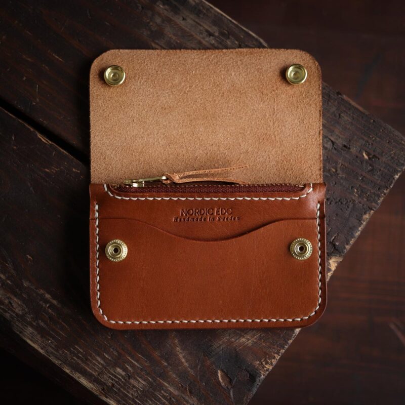 Leather trucker wallet short brown open